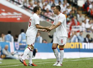 John Terry needs to prove his fitness to Roy Hodgson